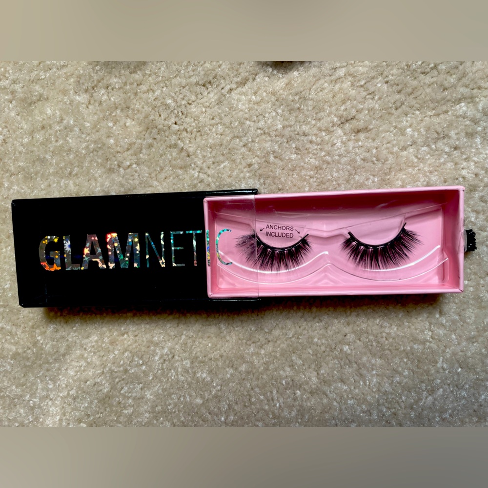 New Glamnetic Babygirl lash
